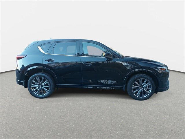 2025 Mazda CX-5 2.5 Turbo Signature photo 4