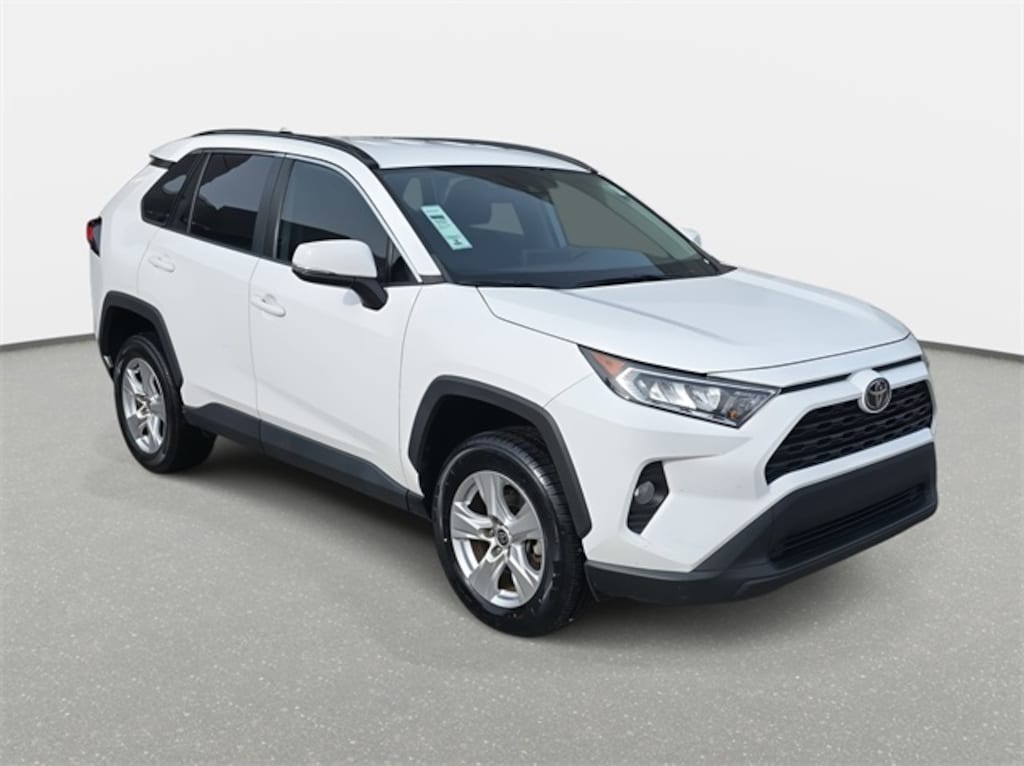Used 2021 Toyota RAV4 XLE SUV