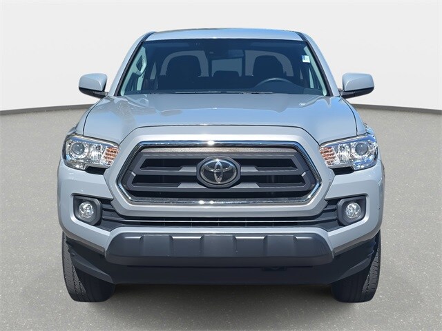 2020 Toyota Tacoma SR5 photo 2