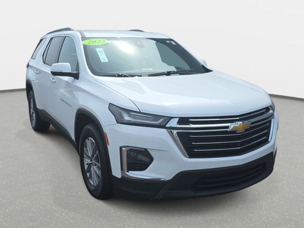 Used 2023 Chevrolet Traverse LT SUV