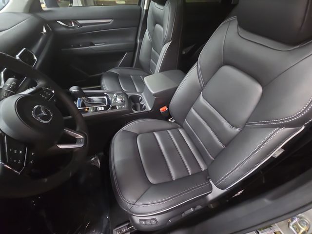 2025 Mazda CX-5 S Preferred package - Photo 16