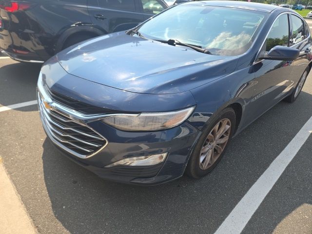 Used 2019 Chevrolet Malibu 1LT with VIN 1G1ZD5ST4KF197585 for sale in Durham, NC