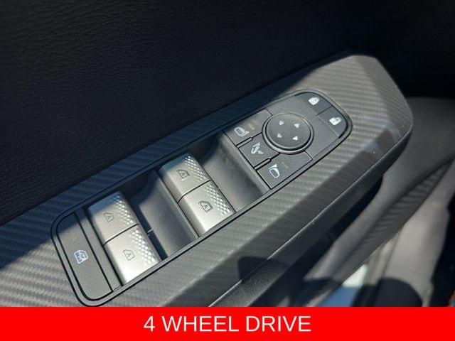 2025 Mitsubishi Outlander Plug-in Hybrid SEL - Photo 29