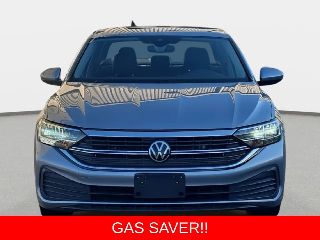 Used 2024 Volkswagen Jetta 1.5T SE Sedan