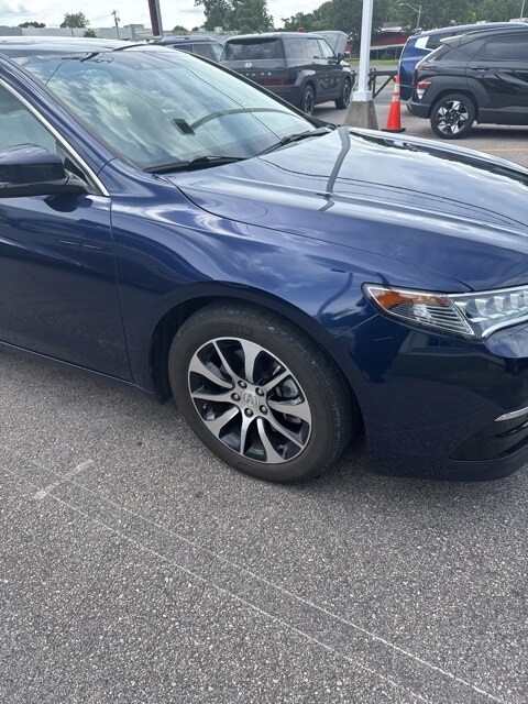 2016 Acura TLX Technology photo 2
