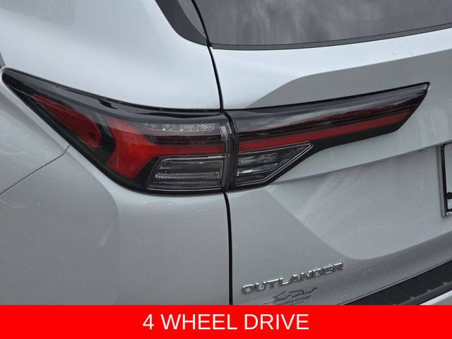 2025 Mitsubishi Outlander Trail Edition - Photo 38