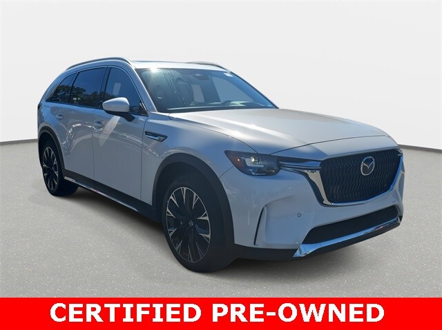 2024 Mazda CX-90 Plug-in Hybrid Premium photo 3