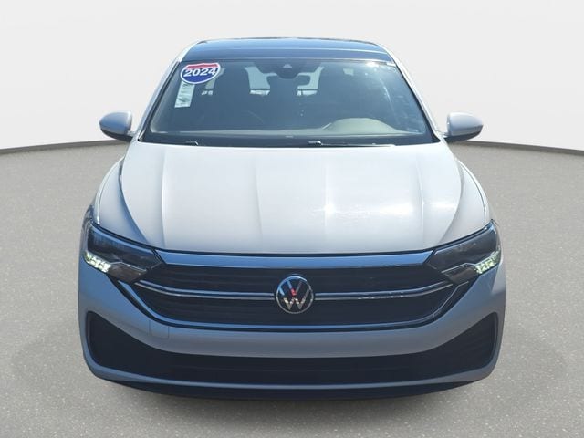 3VW7M7BU0RM008330
