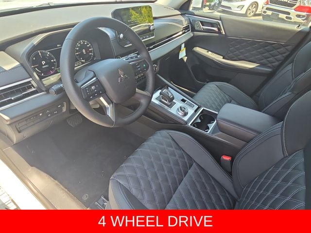 2025 Mitsubishi Outlander Plug-in Hybrid SEL - Photo 17