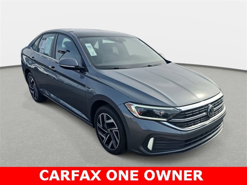 Used 2022 Volkswagen Jetta 1.5T SEL Sedan