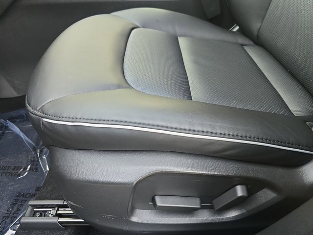 2025 Mazda CX-5 S Select Package - Photo 29