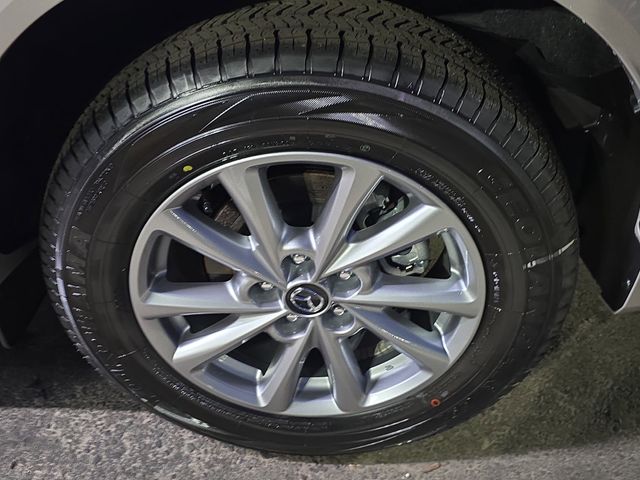 2025 Mazda CX-5 S Preferred package - Photo 34