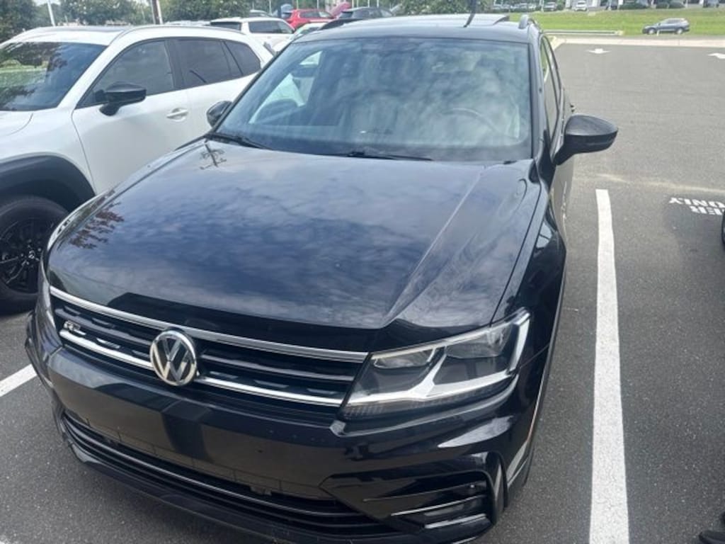 Used 2021 Volkswagen Tiguan 2.0T SE R-Line Black SUV