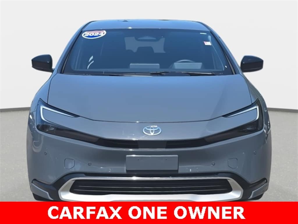 Used 2024 Toyota Prius Prime XSE Hatchback
