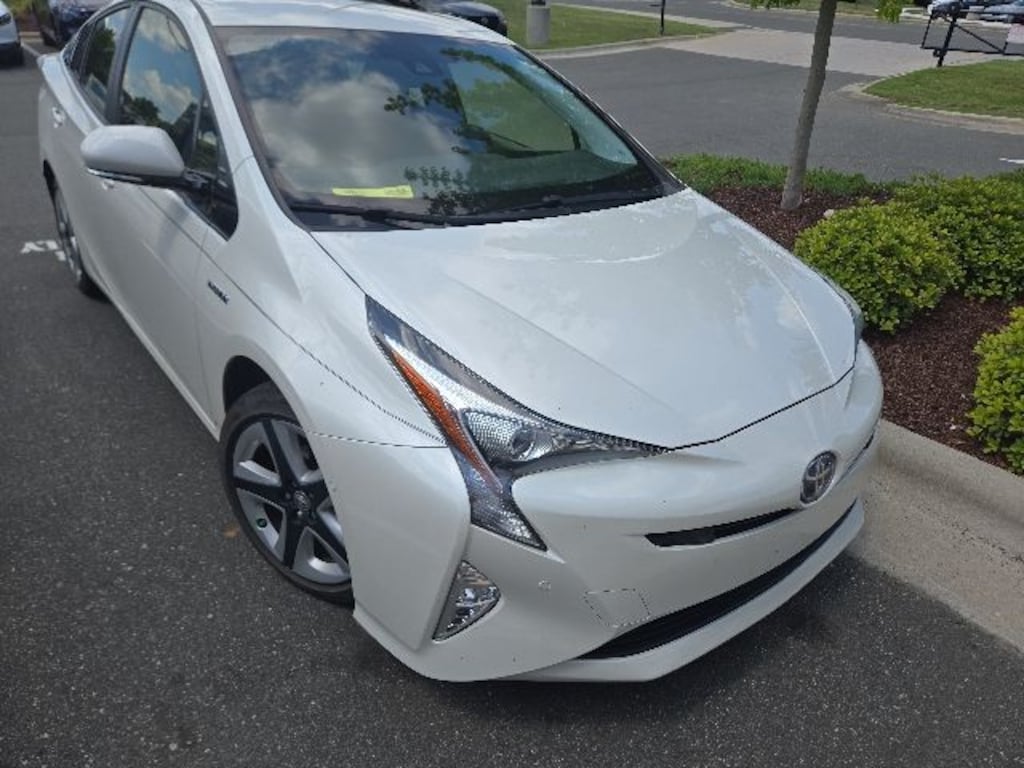 Used 2018 Toyota Prius Three Touring Hatchback