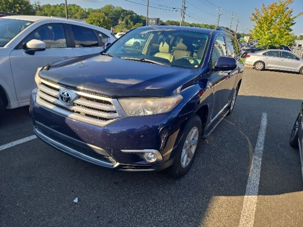 Used 2012 Toyota Highlander Base SUV