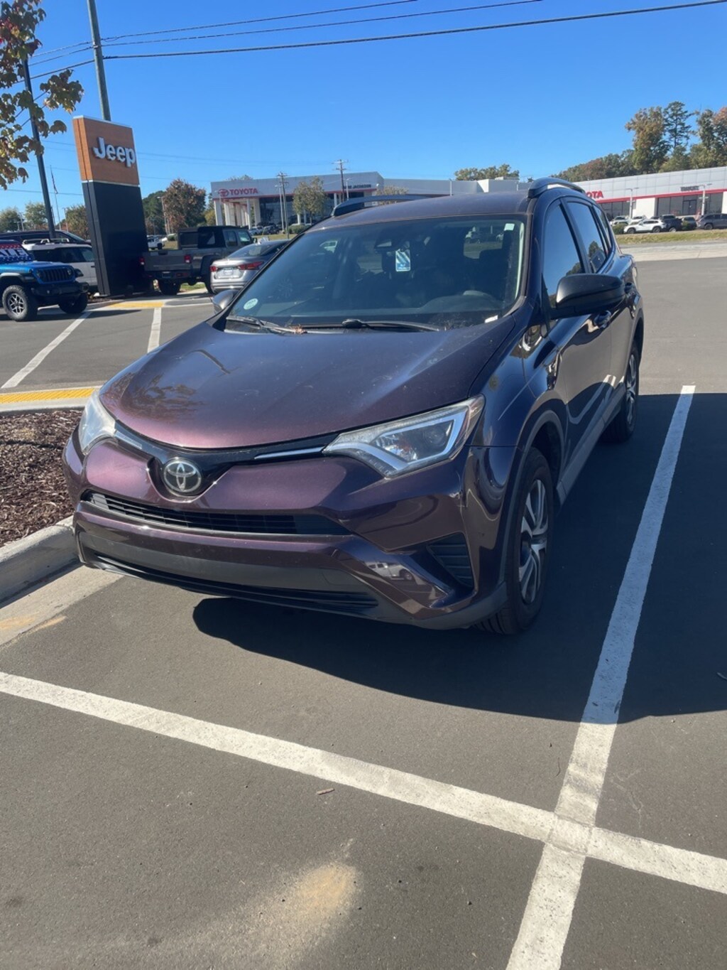 Used 2018 Toyota RAV4 LE SUV
