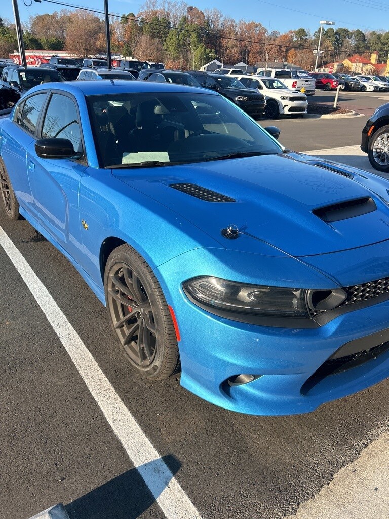 2023 Dodge Charger Scat Pack Super Bee photo 2