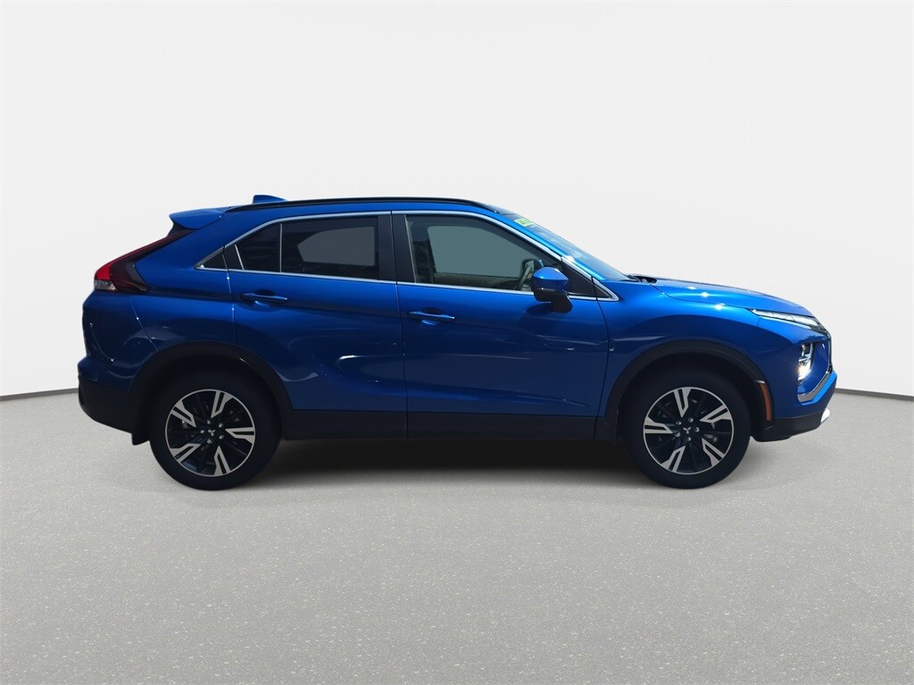 2025 Mitsubishi Eclipse Cross SE photo 4