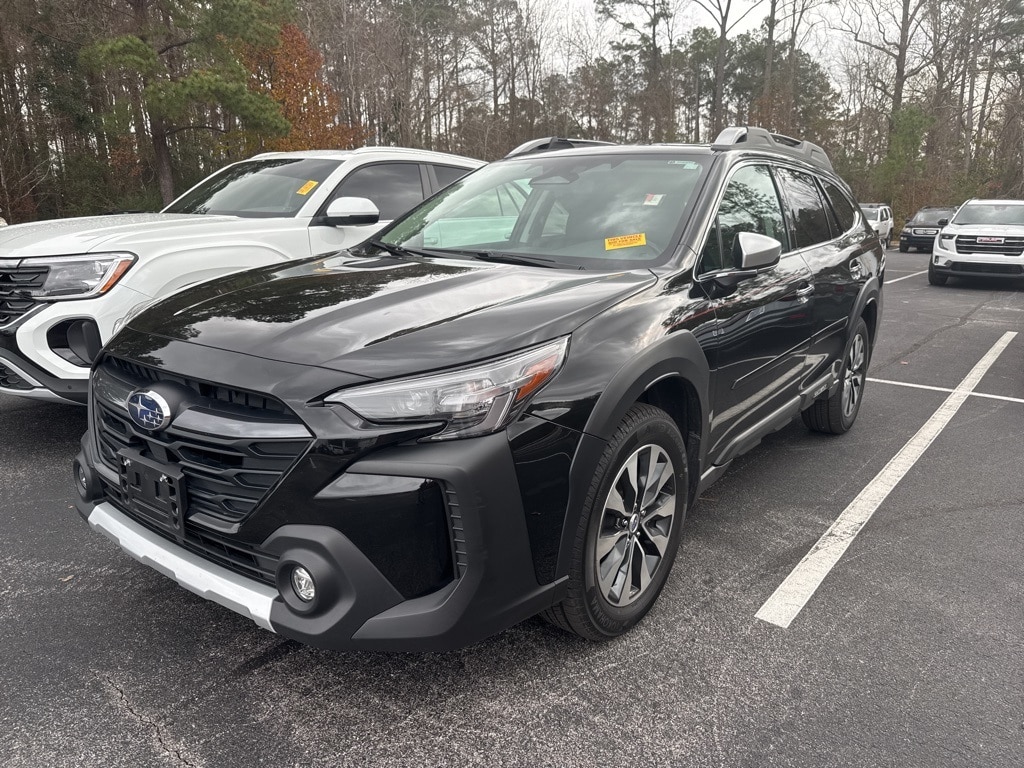 2024 Subaru Outback Touring's photo