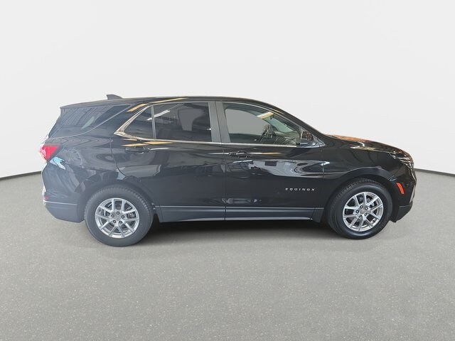 2022 Chevrolet Equinox LT photo 4
