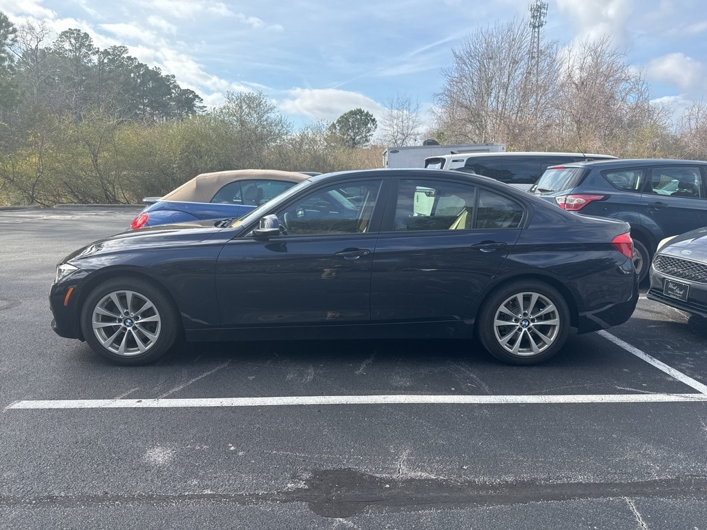 Used 2017 BMW 3 Series 320i Sedan