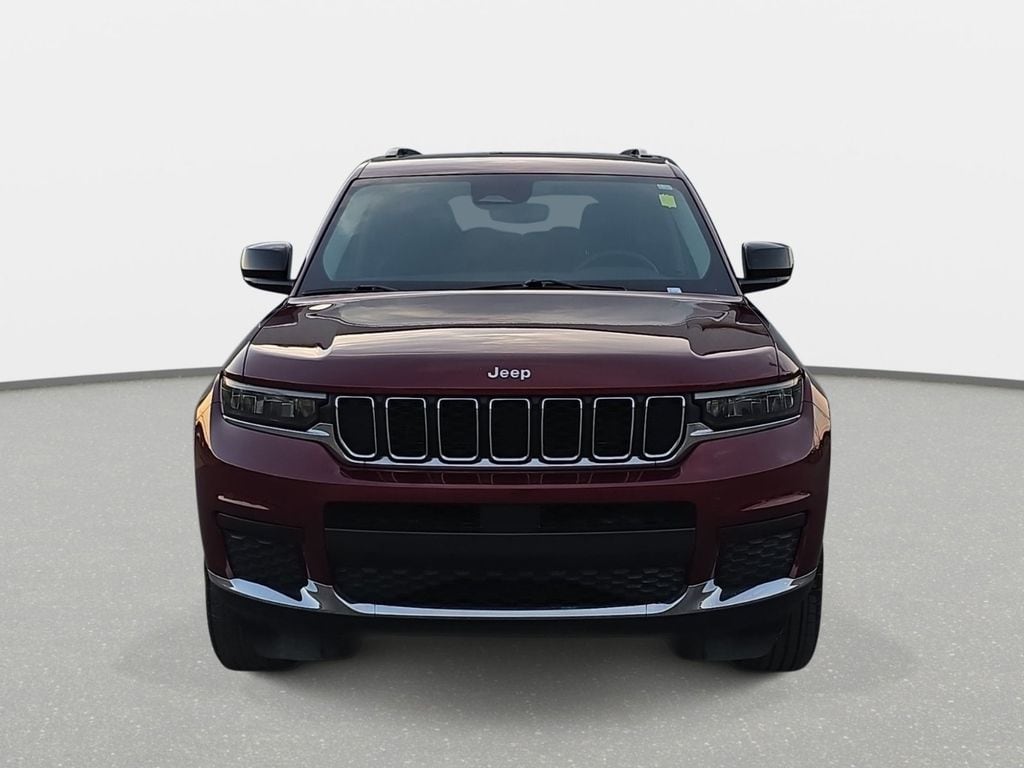 Used 2024 Jeep Grand Cherokee L Laredo SUV