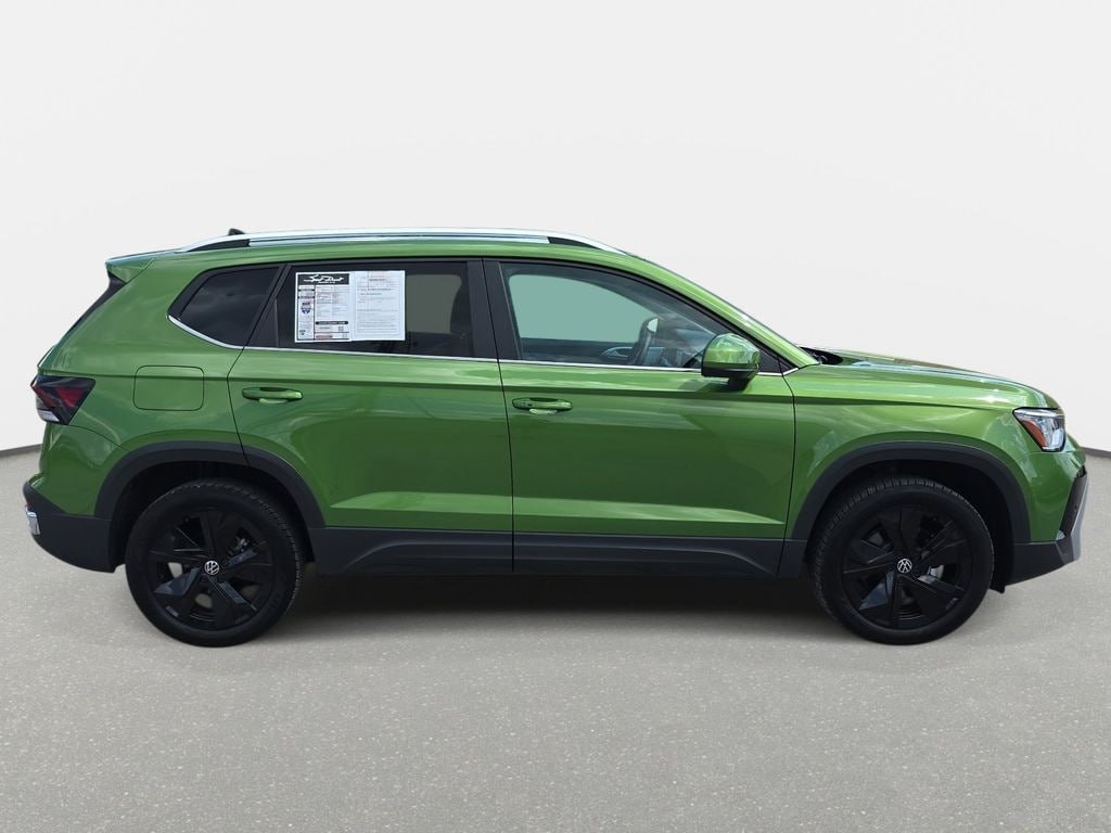 Certified 2025 Volkswagen Taos 1.5T SE SUV