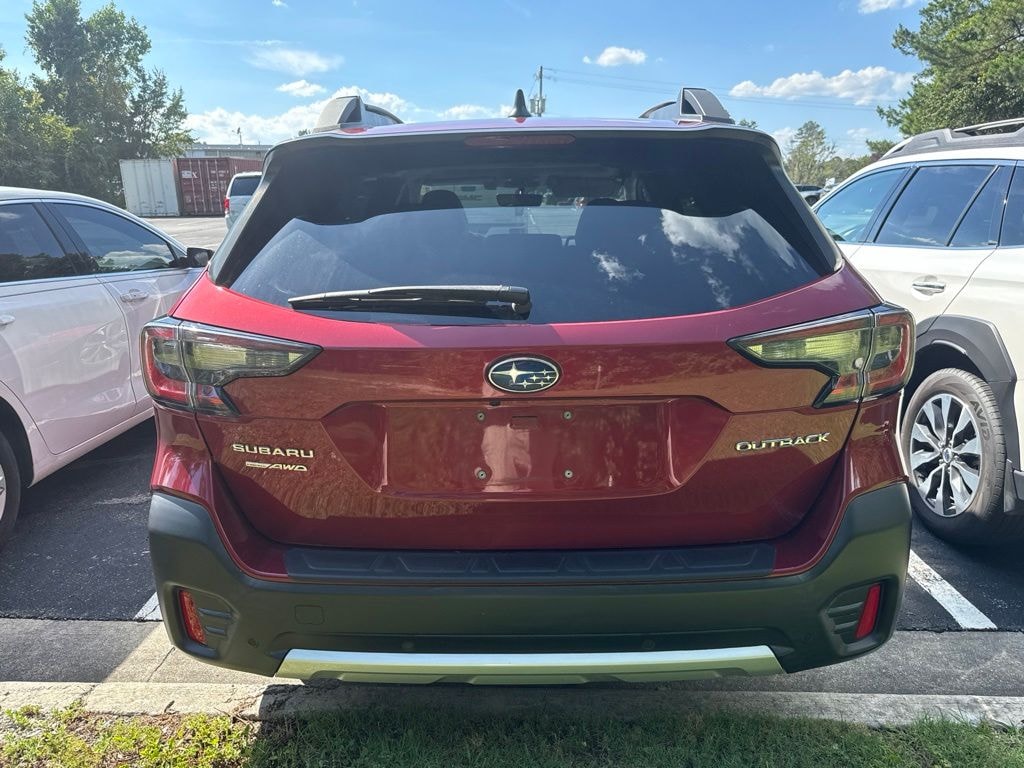 Used 2022 Subaru Outback Limited SUV