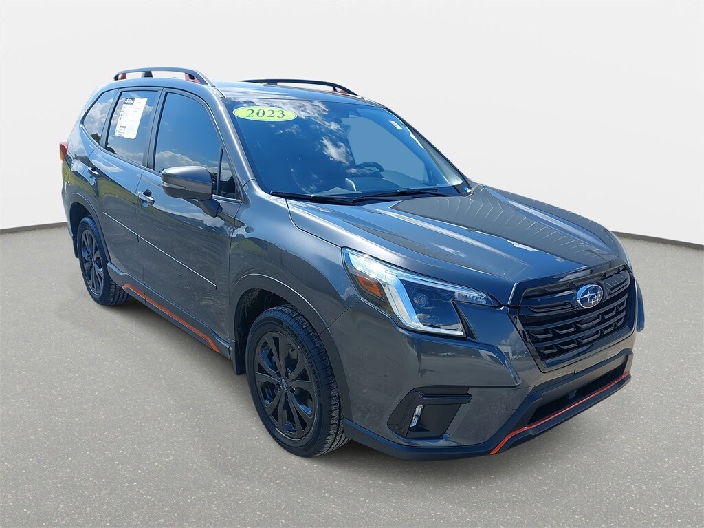2023 Subaru Forester Sport photo 3