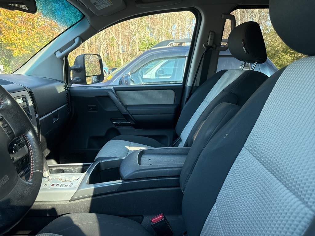 Used 2012 Nissan Titan PRO-4X with VIN 1N6BA0EC5CN304101 for sale in Jacksonville, NC