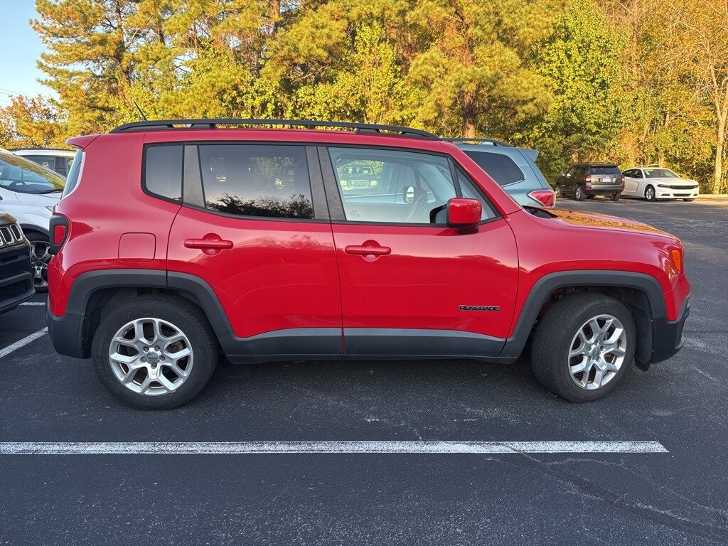 2015 Jeep Renegade Latitude photo 4