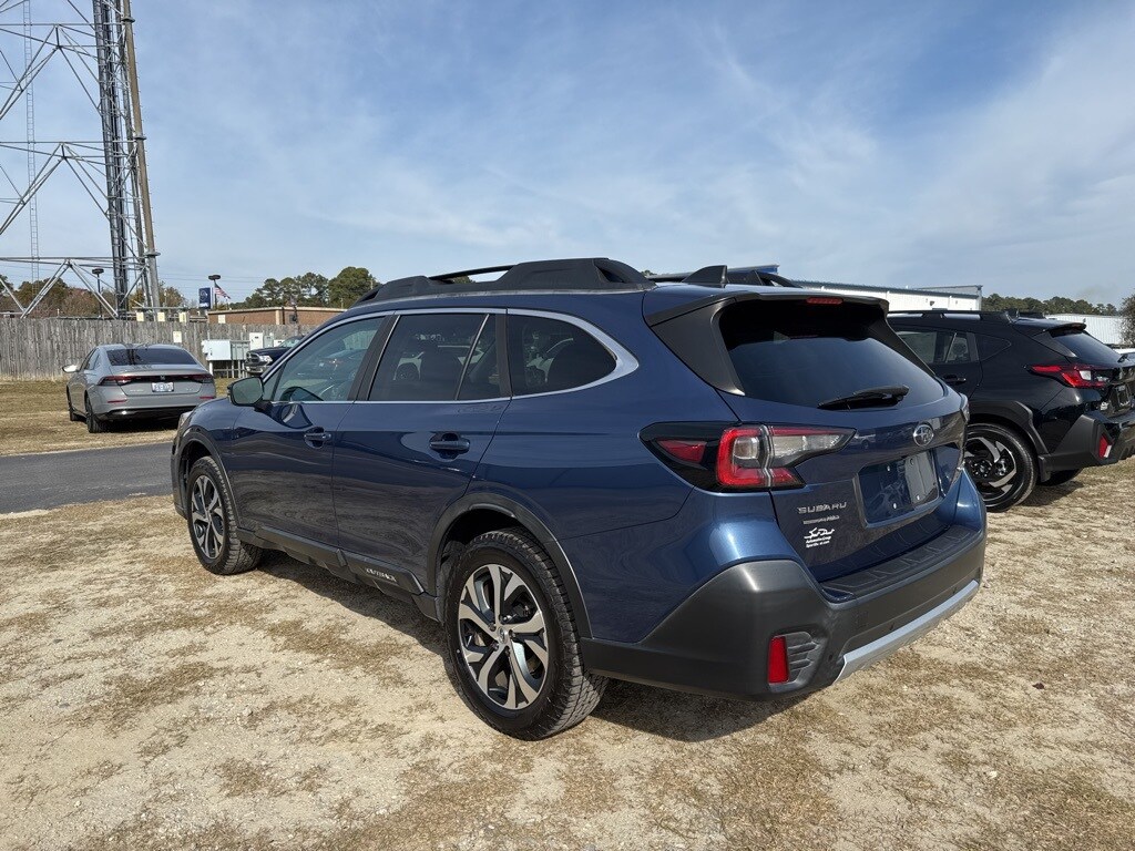2021 Subaru Outback Limited photo 3