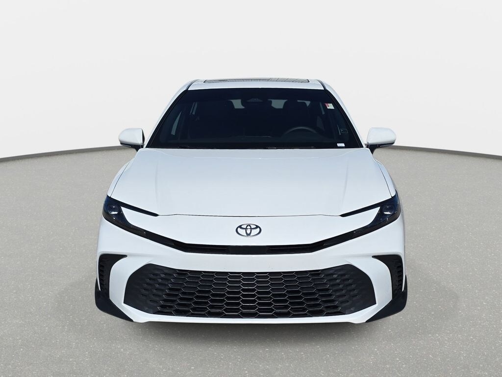 Used 2025 Toyota Camry SE Sedan