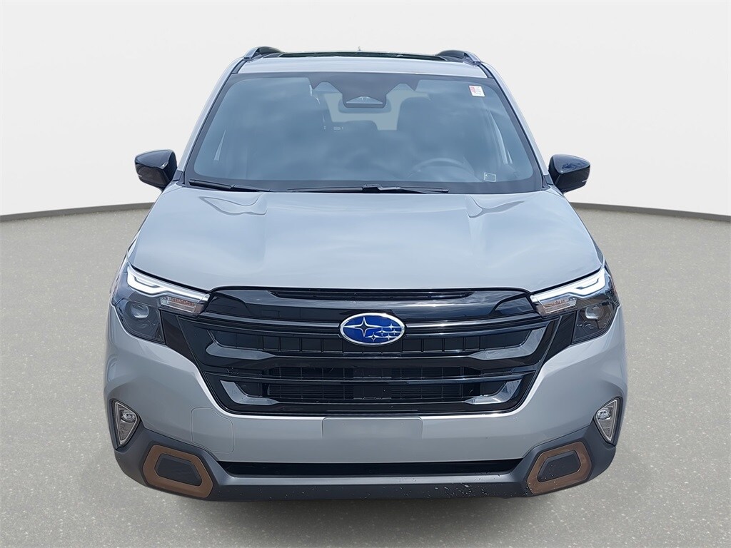 2025 Subaru Forester Sport photo 2