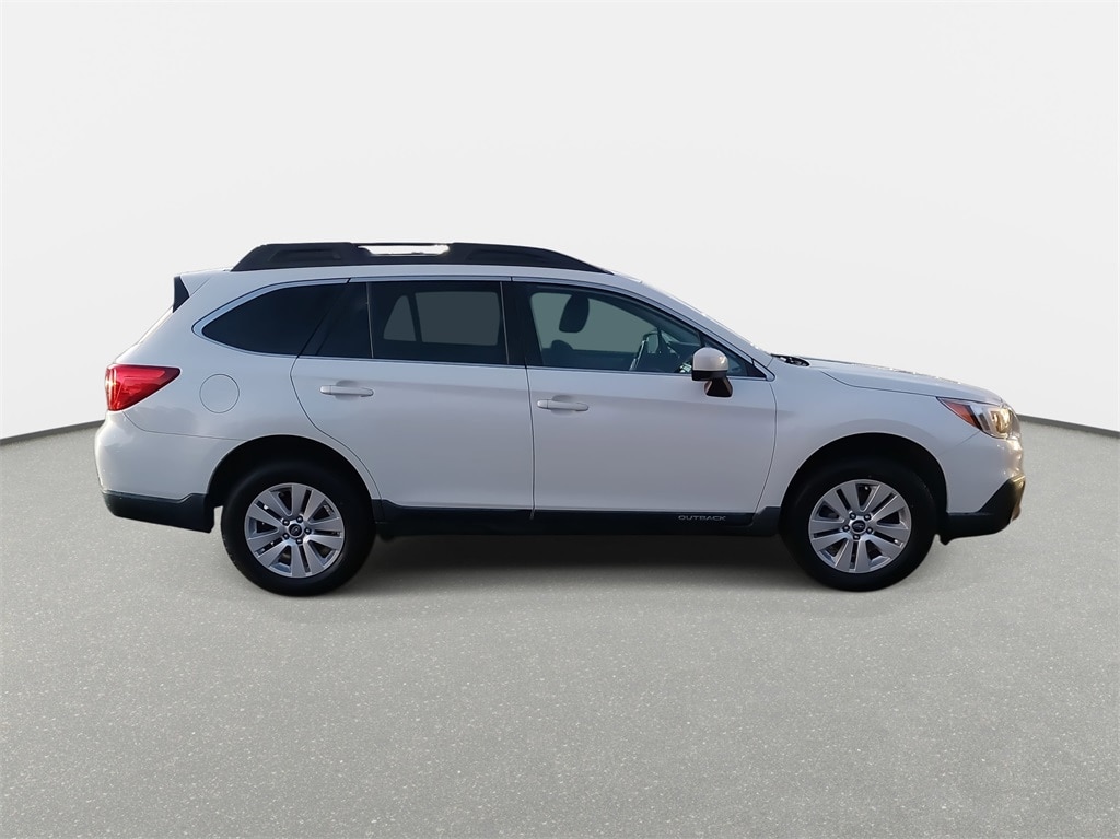 Used 2017 Subaru Outback 2.5i Premium SUV