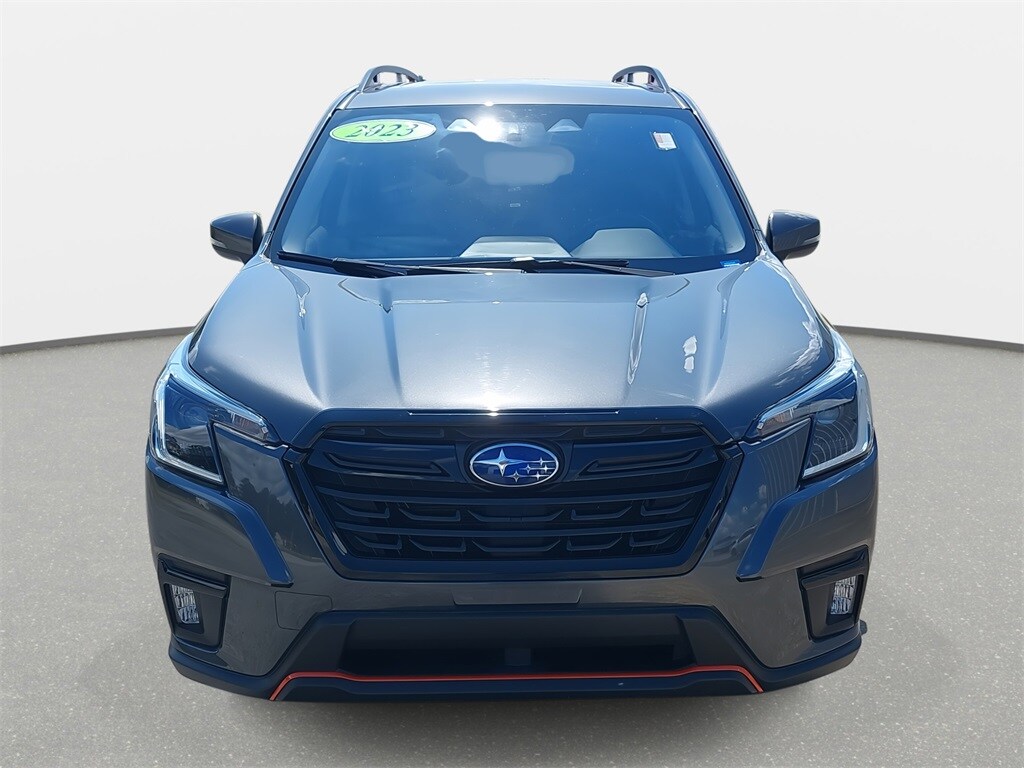 2023 Subaru Forester Sport photo 2