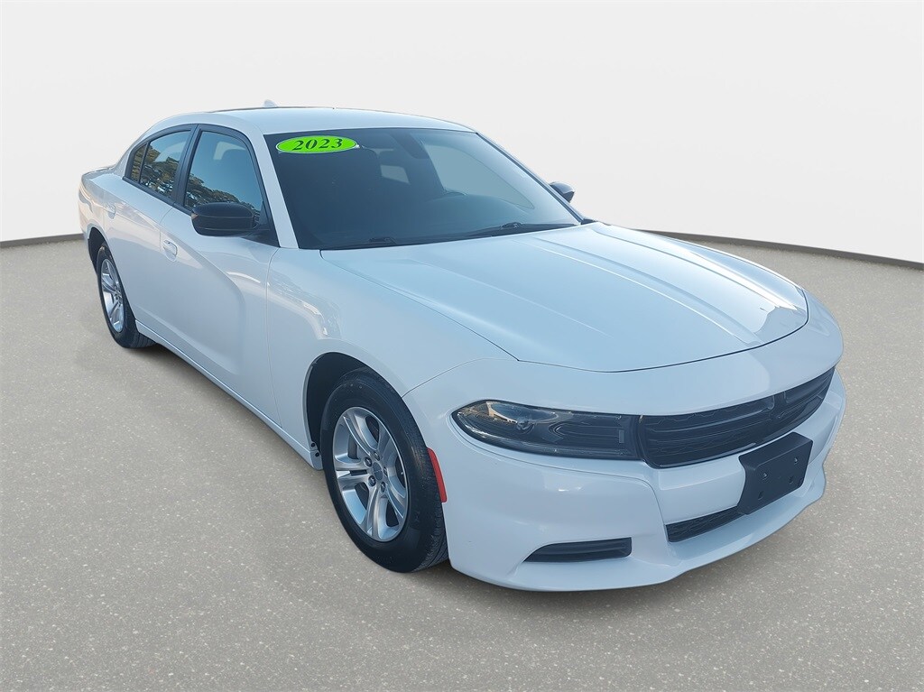 2023 Dodge Charger SXT photo 3