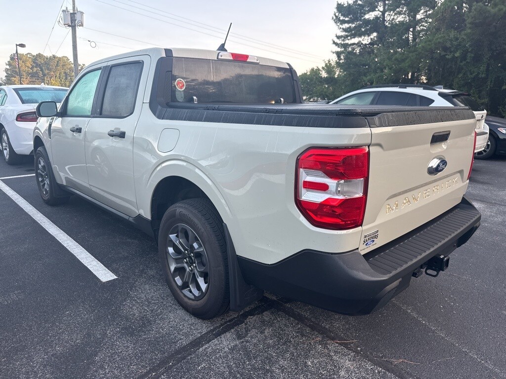 2024 Ford Maverick XLT photo 2