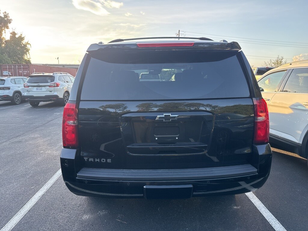 2018 Chevrolet Tahoe LT photo 3