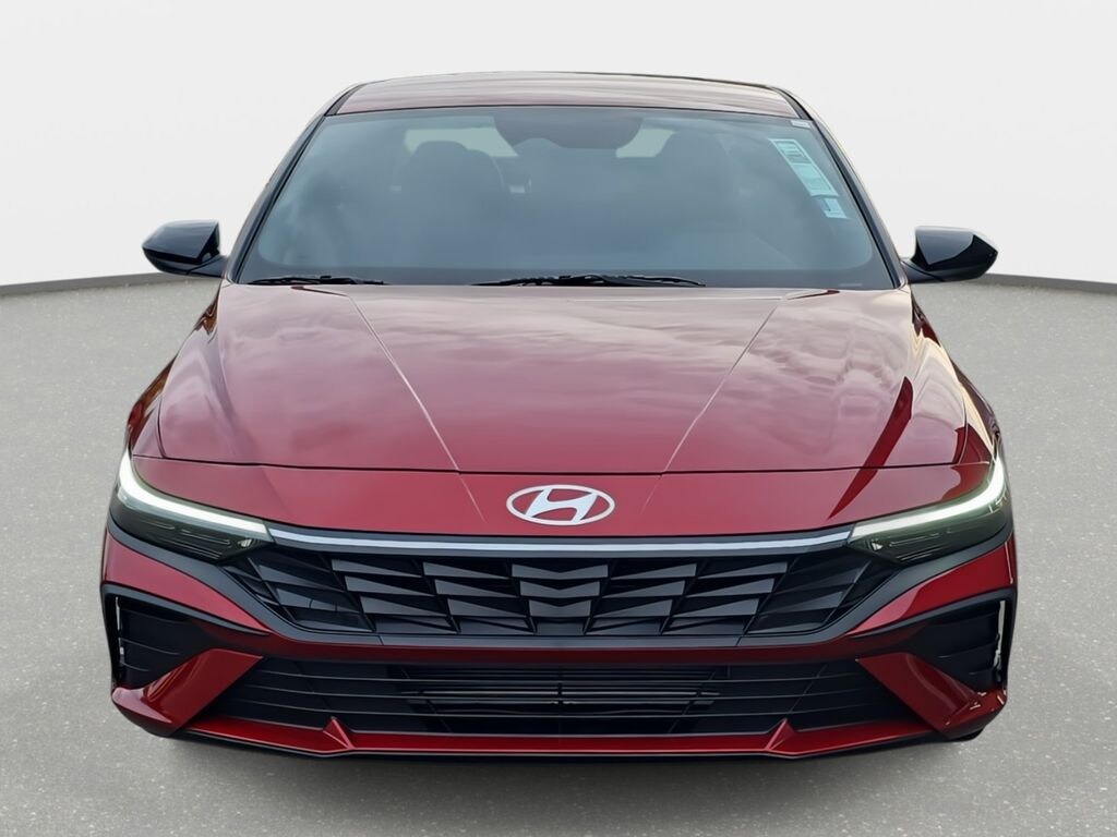 Used 2025 Hyundai Elantra SEL Sport Sedan