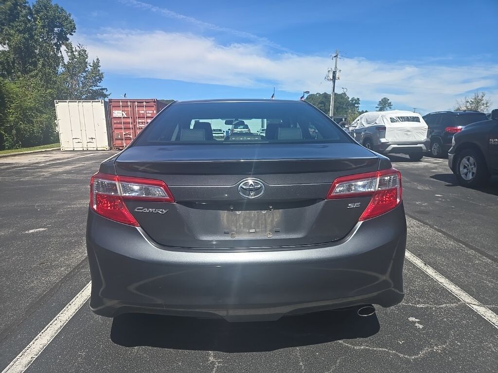 Used 2012 Toyota Camry SE Sedan