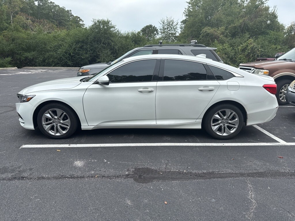 2020 Honda Accord LX photo 2