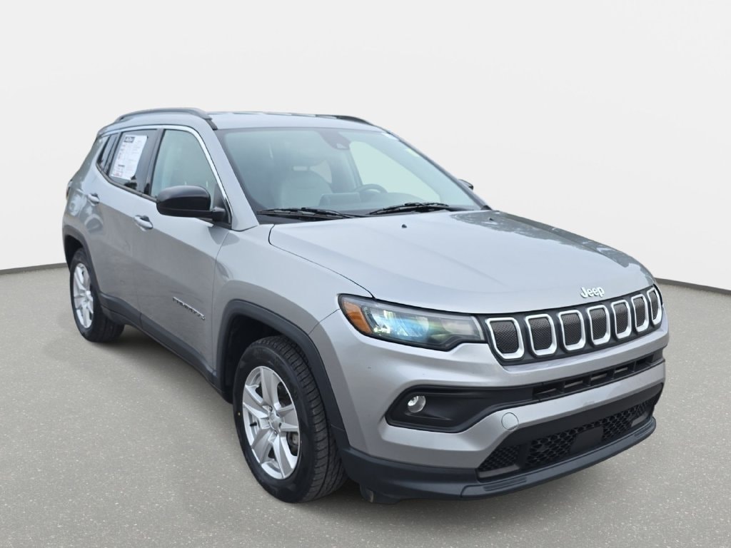 Used 2022 Jeep Compass Latitude SUV