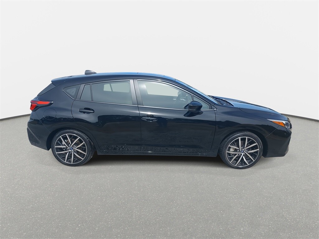 2025 Subaru Impreza Sport photo 3