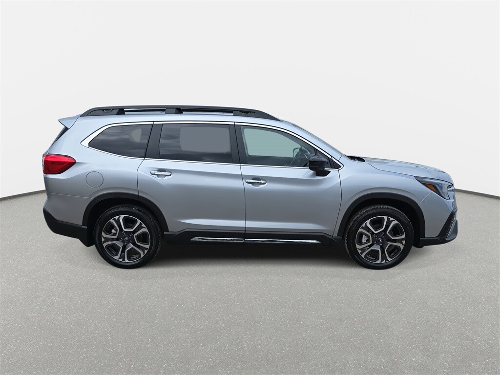 2025 Subaru Ascent Touring photo 2