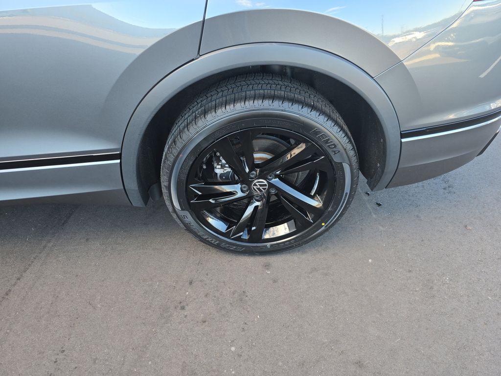 2023 Volkswagen Tiguan SE R-LINE BLACK - Photo 25