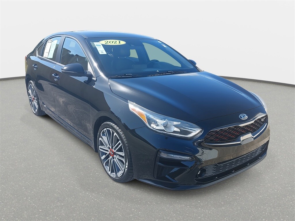 2021 Kia Forte GT photo 3