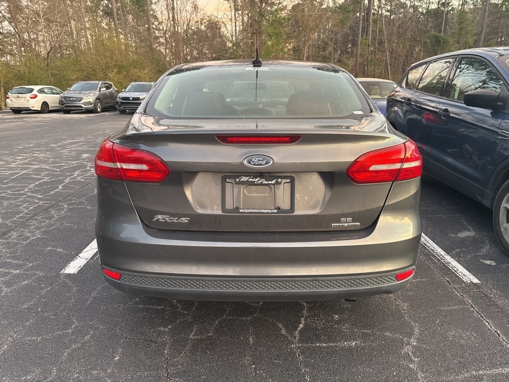 Used 2016 Ford Focus SE Sedan