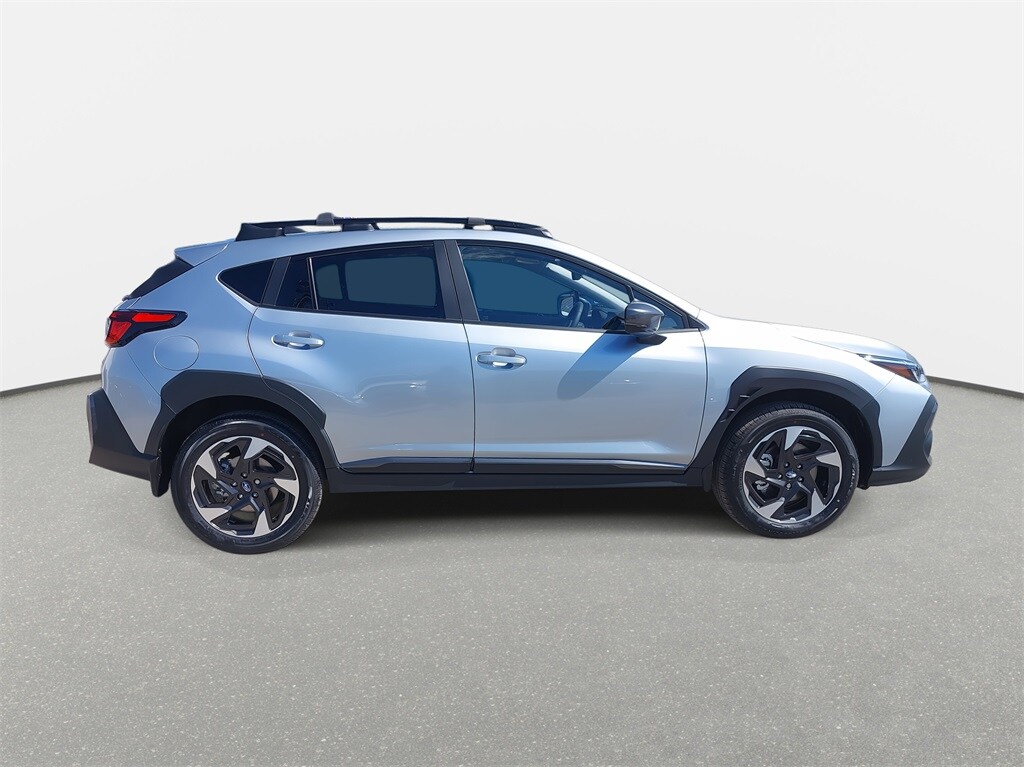 2025 Subaru Crosstrek Limited photo 3